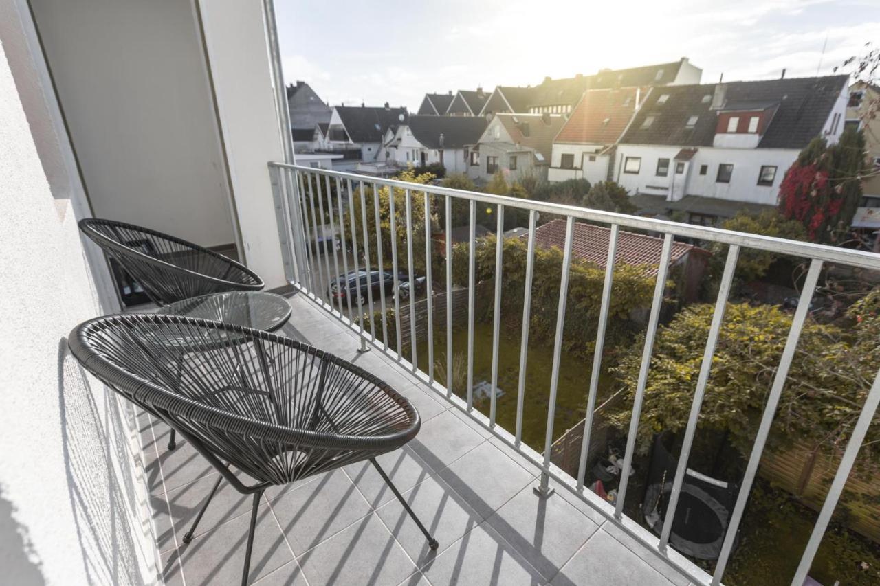 Koje Eins I Grosses Apartment Mit 2 Schlafzimmern Бремерхафен Экстерьер фото