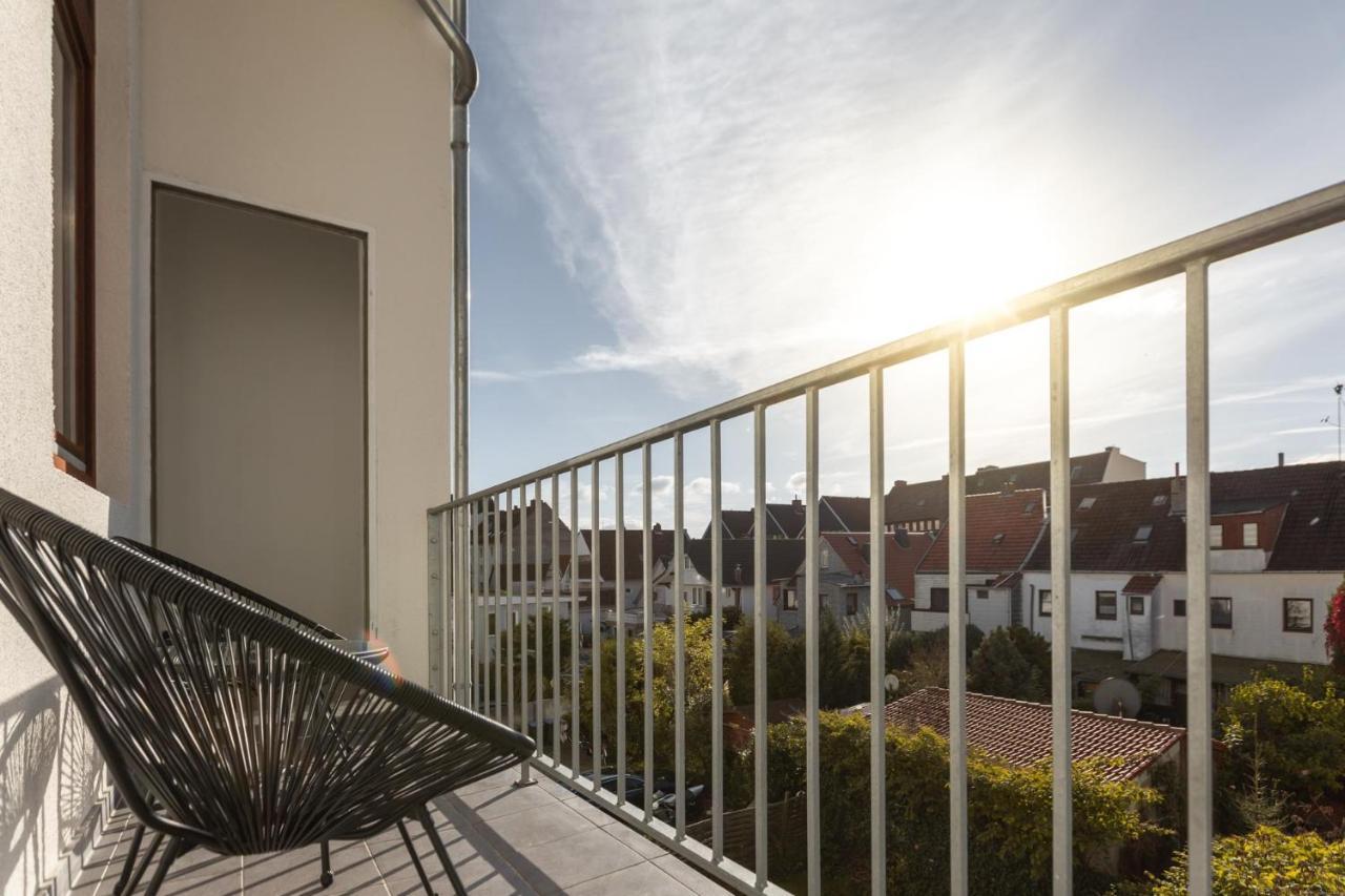 Koje Eins I Grosses Apartment Mit 2 Schlafzimmern Бремерхафен Экстерьер фото